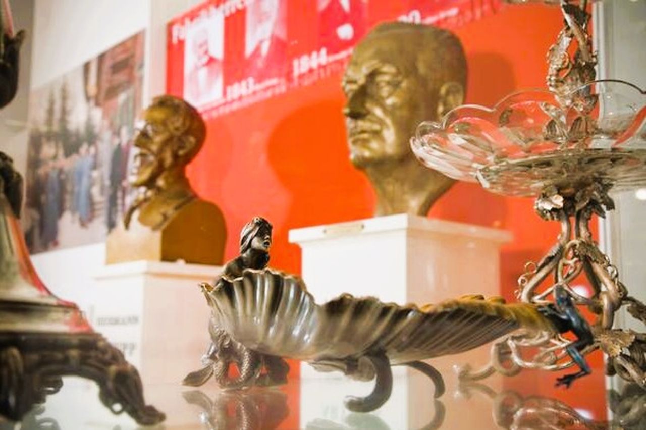 Blick in die Ausstellung zur "Esskultur"